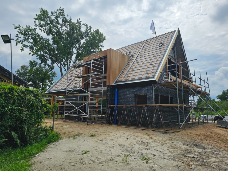 PHOTO 2025 12 18 16 32 52