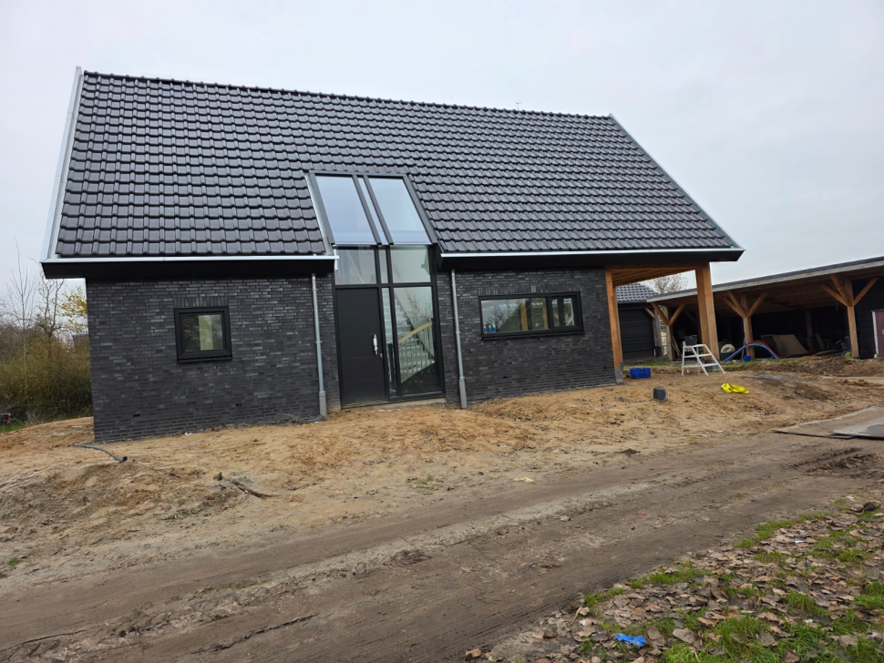 tmpD6 PHOTO 2025 12 18 16 32 52